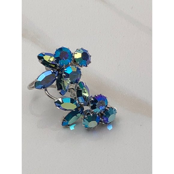 Vintage Screw back Sherman Cluster Rhinestone Earrings - Picture 7 of 8